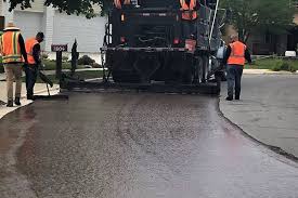 Best Decorative Concrete Driveways  in Swisher, IA